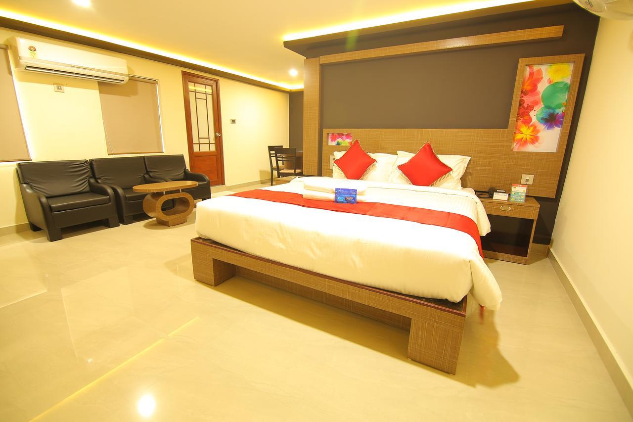 Hotel A J Park Alappuzha Exterior foto